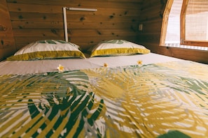 1 soverom, strykejern/-brett, wi-fi (inkludert) og sengetøy