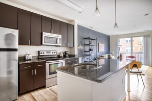 Fridge, microwave, oven, dishwasher