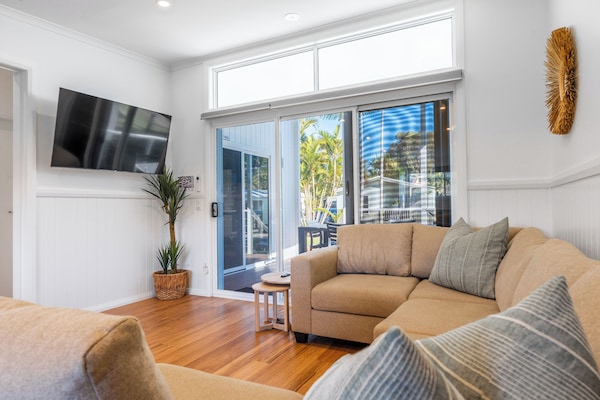 Cabane Premium, 2 chambres, non-fumeurs, vue jardin | Coin séjour