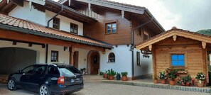 Exterior - Ferienwohnung für 1 - 2 Pers., Wohnzimmer, Schlafzimmer, Küche, Du/wc, Balkon (Bischofswiesen)