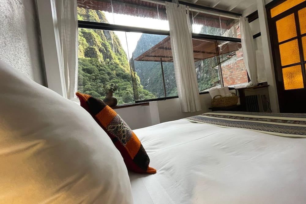 SACRED STONE BOUTIQUE HOTEL