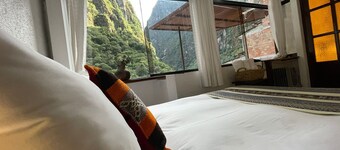 SACRED STONE BOUTIQUE HOTEL