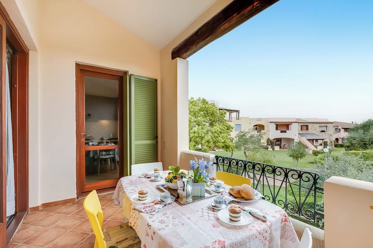 Apartamento família, vários quartos (Il Borgo 2/15 700m From The Beach) | Terraço/pátio