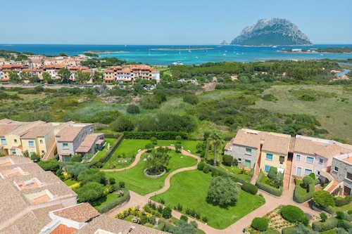 Il Borgo 2/15 700m From The Beach