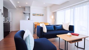 Apartamento standard | Cofres nos quartos, ferros/tábuas de passar roupa, Wi-Fi de cortesia
