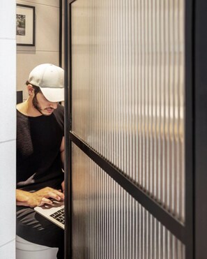 Ferro/asse da stiro, Wi-Fi gratuito, lenzuola