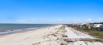 Gulf view, Pet friendly, Firepit, Sleeps 16