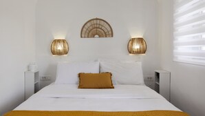 Nhà liên kế Cao cấp, 2 phòng ngủ