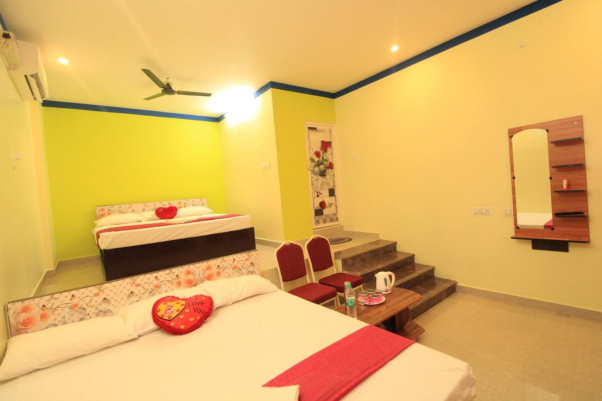 Egyptian cotton sheets, premium bedding, free WiFi, bed sheets