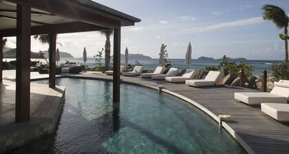 Villa La Plage – Luxury Beachfront Villa in St. Barts with Private Pool & Direct Ocean Access