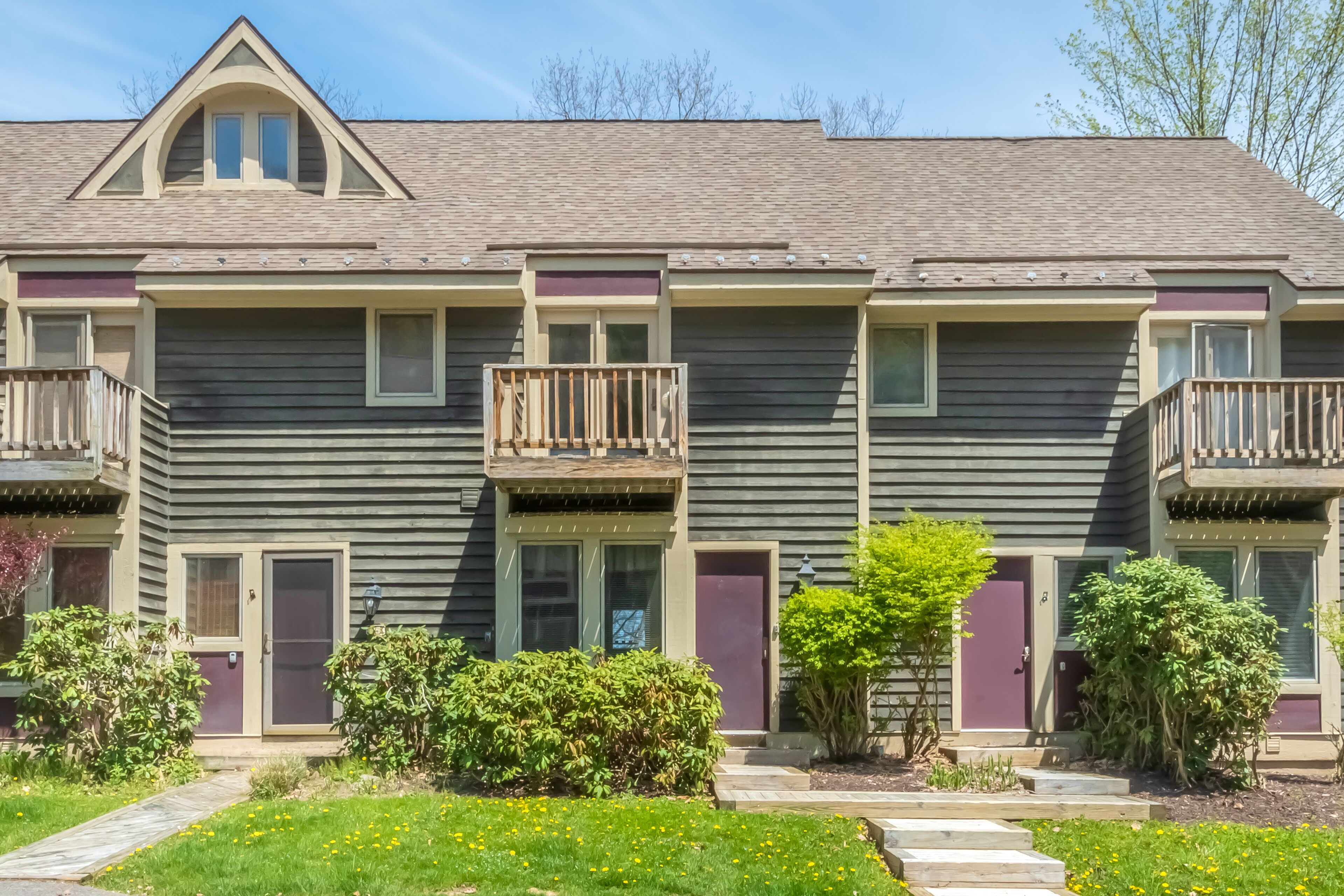 Winding Down Slope Side | Pet Friendly + Lake & Ski!