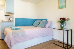 Wifi gratis y ropa de cama