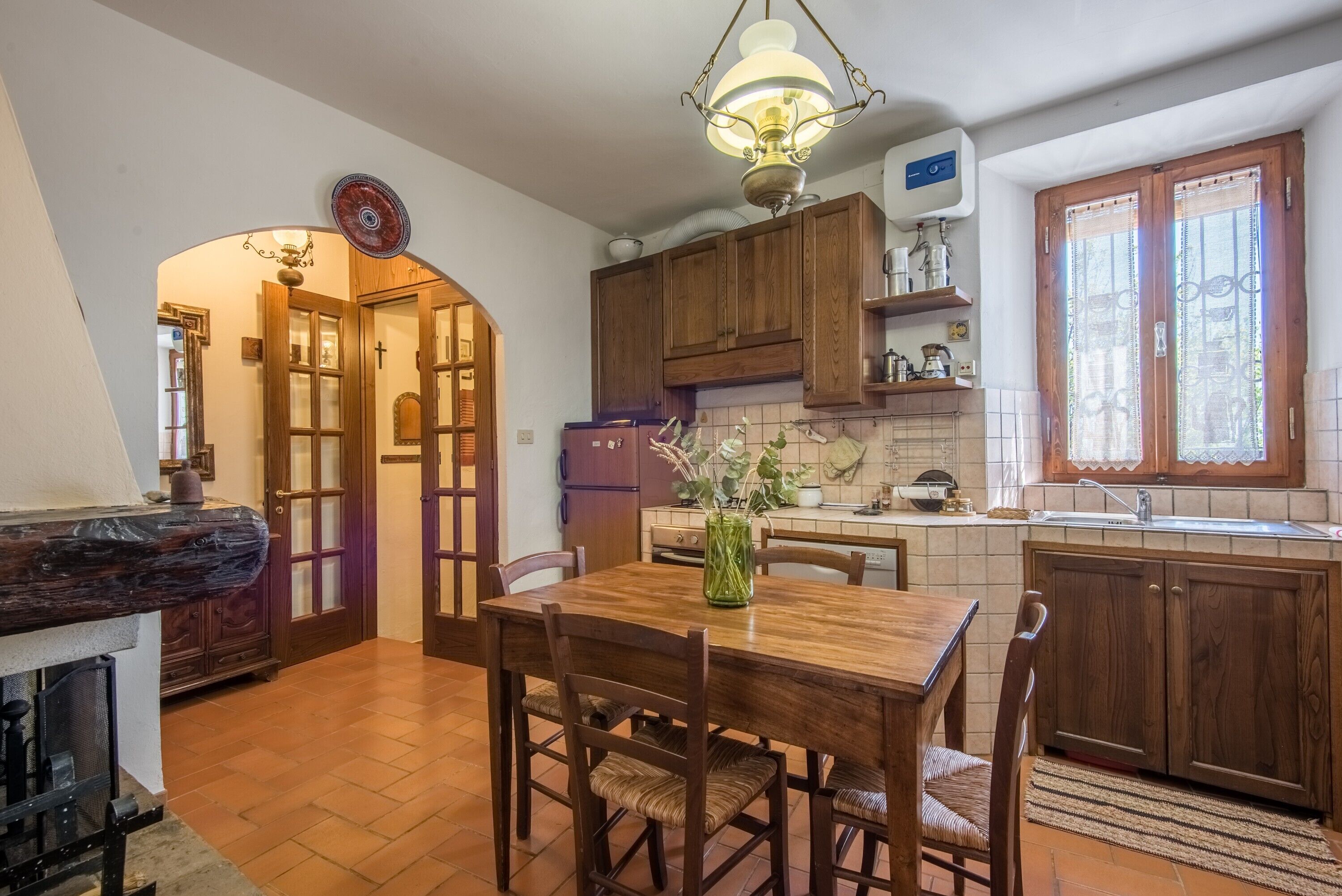 Réfrigérateur, four, plaque de cuisson, lave-vaisselle