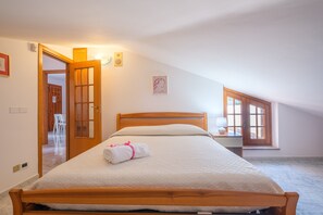 2 habitaciones, wifi gratis y ropa de cama 