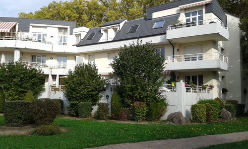 1 Bedroom Apartment in Illkirch-Graffenstaden