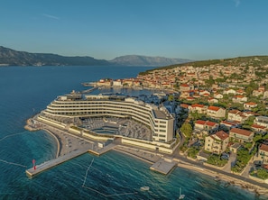 Front of property - Grand hotel View (Postira)