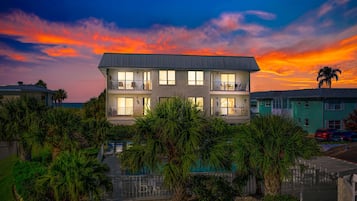 Apartment | 2 bedrooms, WiFi