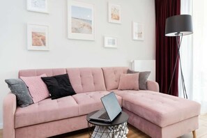 TV - Tarasy Bałtyku 31 Gdańsk | Premium Apartment with Sauna & Parking (Gdańsk)