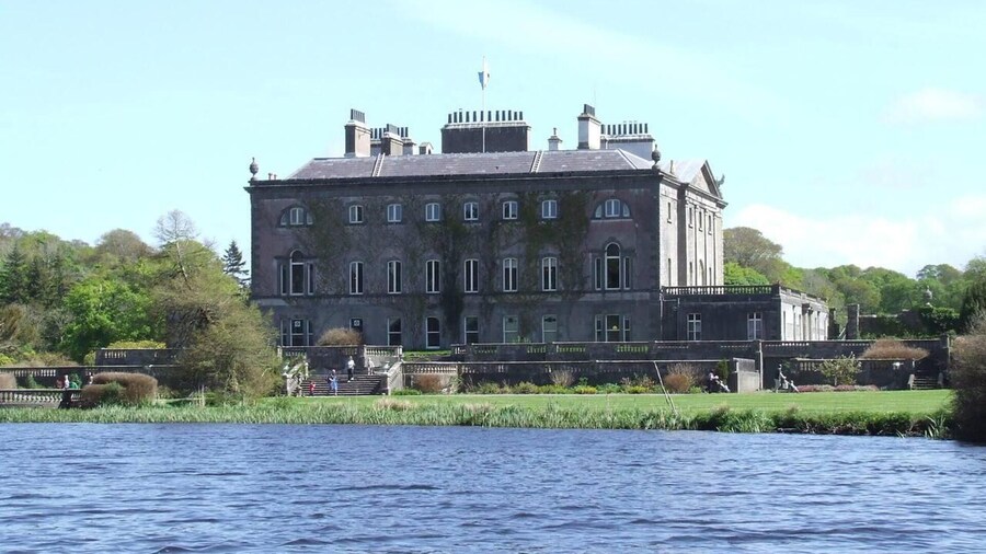 Large 5-bed Country House, Aughagower, Westport,