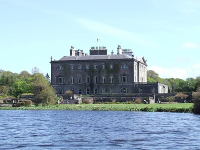 Large 5-bed Country House, Aughagower, Westport,