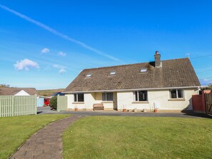 Cottage | Bahagian dalam