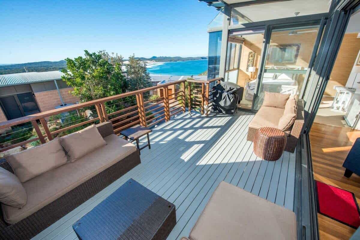 Televisión, oficina