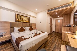 Decoración personalizada, muebles diferentes y escritorio