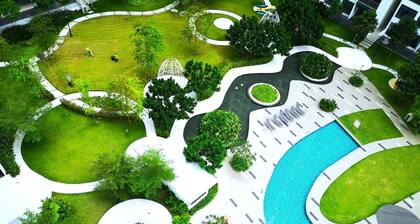 Situated at heart of Johor Bahru, easy excess to city central and CIQ