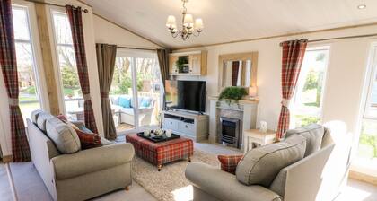 Curlew Lodge