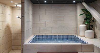 Keystone Hôtel & Spa