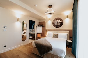 Business eenpersoonskamer | Bedden met traagschuimmatras, individueel gedecoreerd
