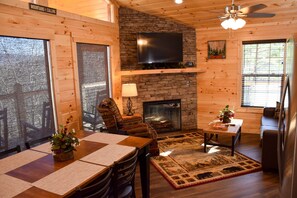 Interior - Hiker's Ridge - Brand New in 2022! 2BR/2BA In Wears Valley, With Nearby Fishing Pond & Picnic Area (Sevierville)