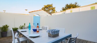 Nice house in a residence with swimming pool for 5