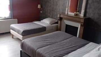 Comfort Triple Room