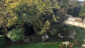 Unclassified image, 5 of 47, button - Hotel du Château Blanc (Saint-Aubin-Les-Elbeuf)