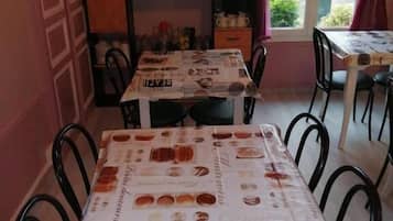 Colazione continentale a pagamento, servita tutte le mattine