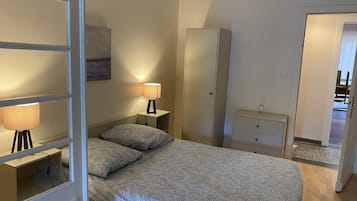 4 chambres, lit parapluie, Wi-Fi gratuit, draps fournis