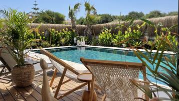 Sæsonbestemt udendørs pool