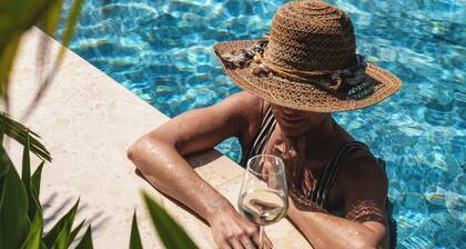 Voger Alacati Silence