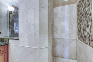 Shower, hair dryer, towels - 2320 Windsor II Spectacular Oceanfront views! (Hilton Head Island)