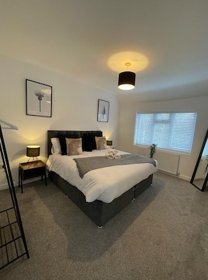 Traditional House, Private Bathroom | 3 bedrooms