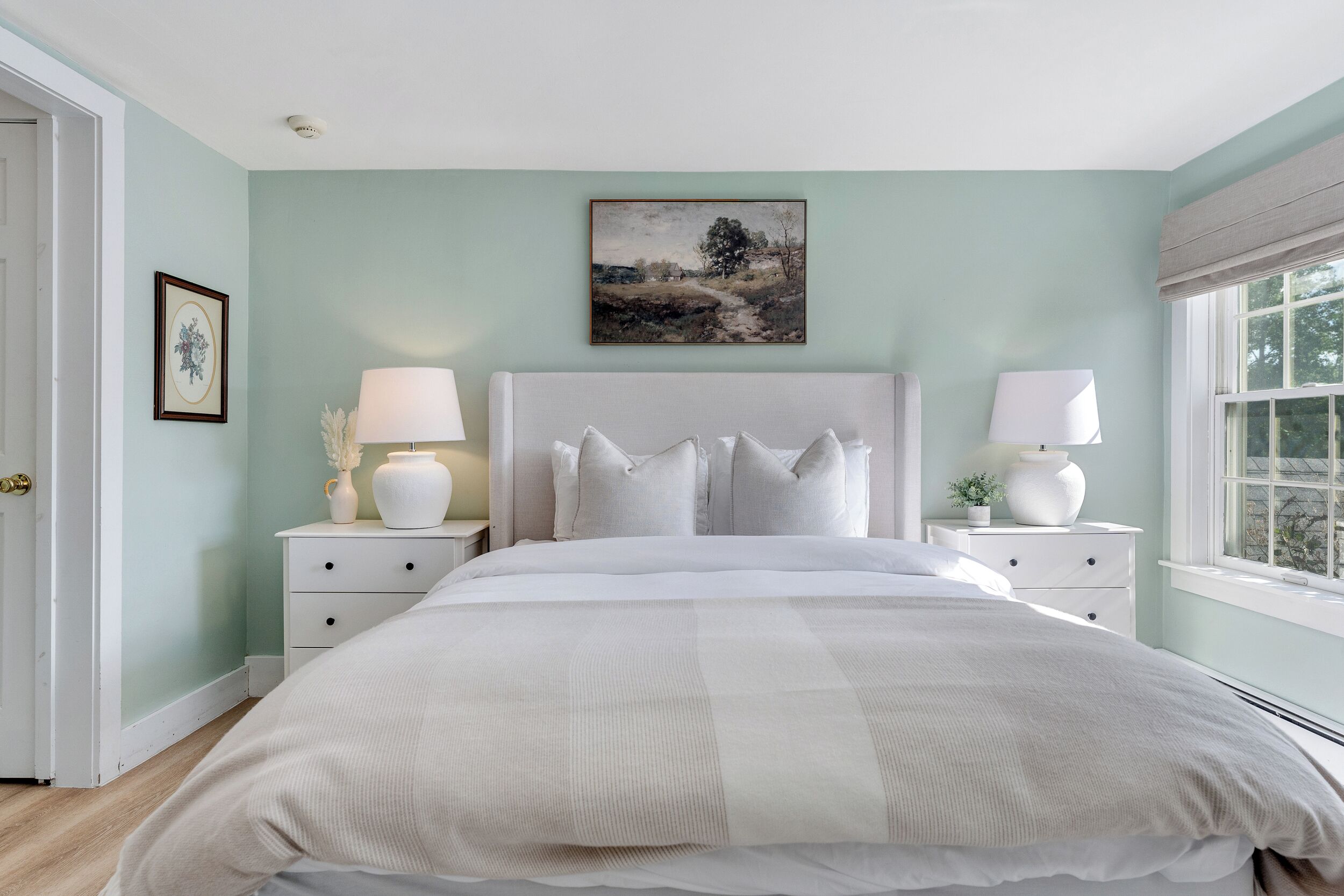 1 habitación, tabla de planchar con plancha, wifi gratis y ropa de cama 