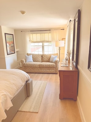 1 habitación, tabla de planchar con plancha, wifi gratis y ropa de cama