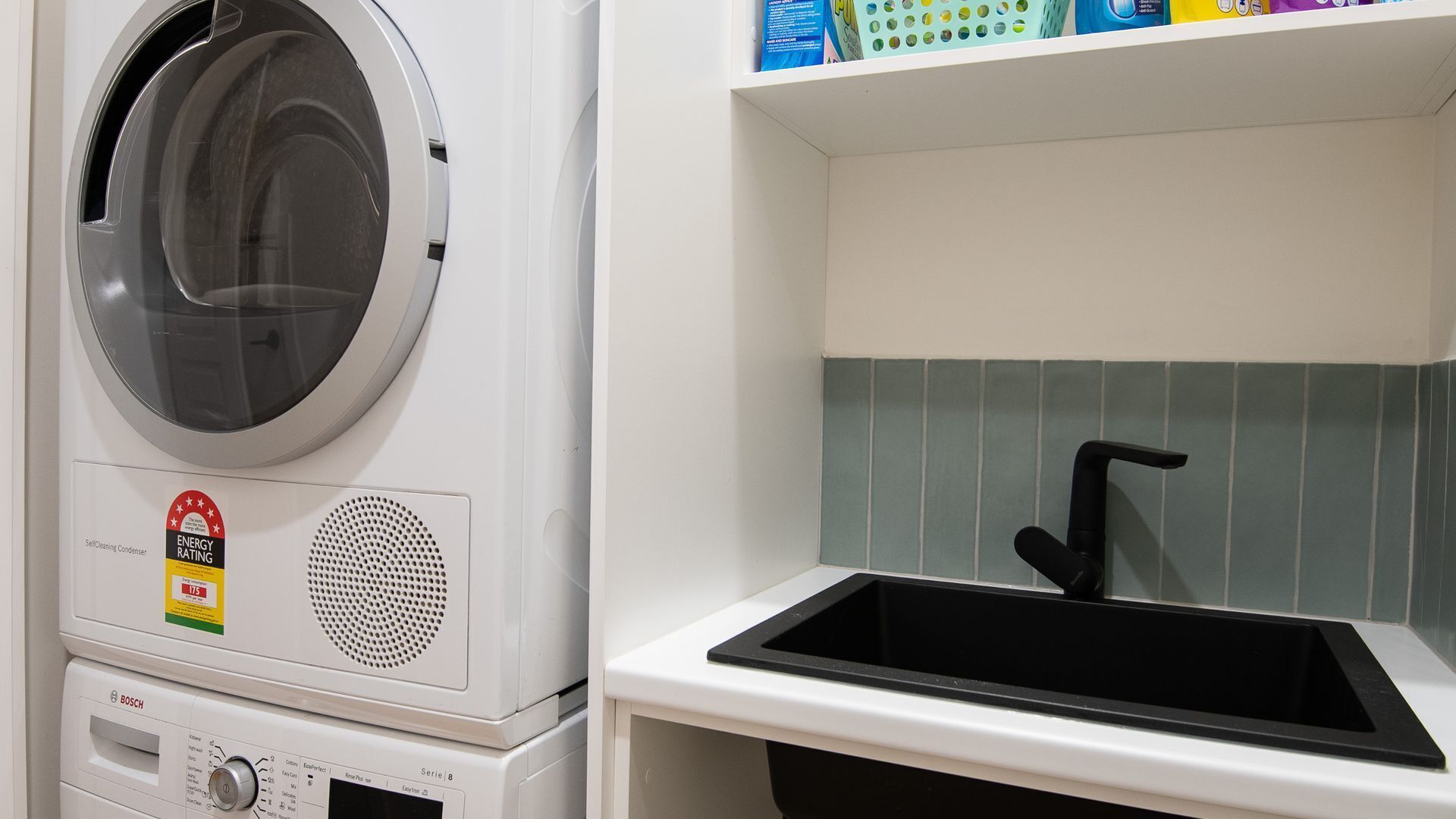 Lake Villavista - 4BR Luxury Townhouse l Pet Friendly l Lake Views l WiFi l BBQ — image 27