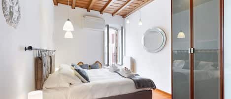 1 chambre, fer et planche à repasser, Wi-Fi gratuit, draps fournis