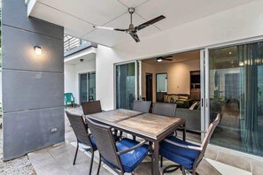 Outdoor dining - Walk to Beach | Pool, Patio & Garden Views (Playa Potrero)
