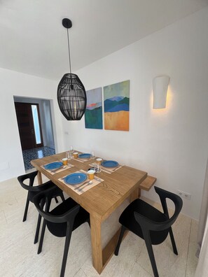 Dining - Fantastic Villa in Binixica,  pool, A/C, close to beaches (Binixiquer)