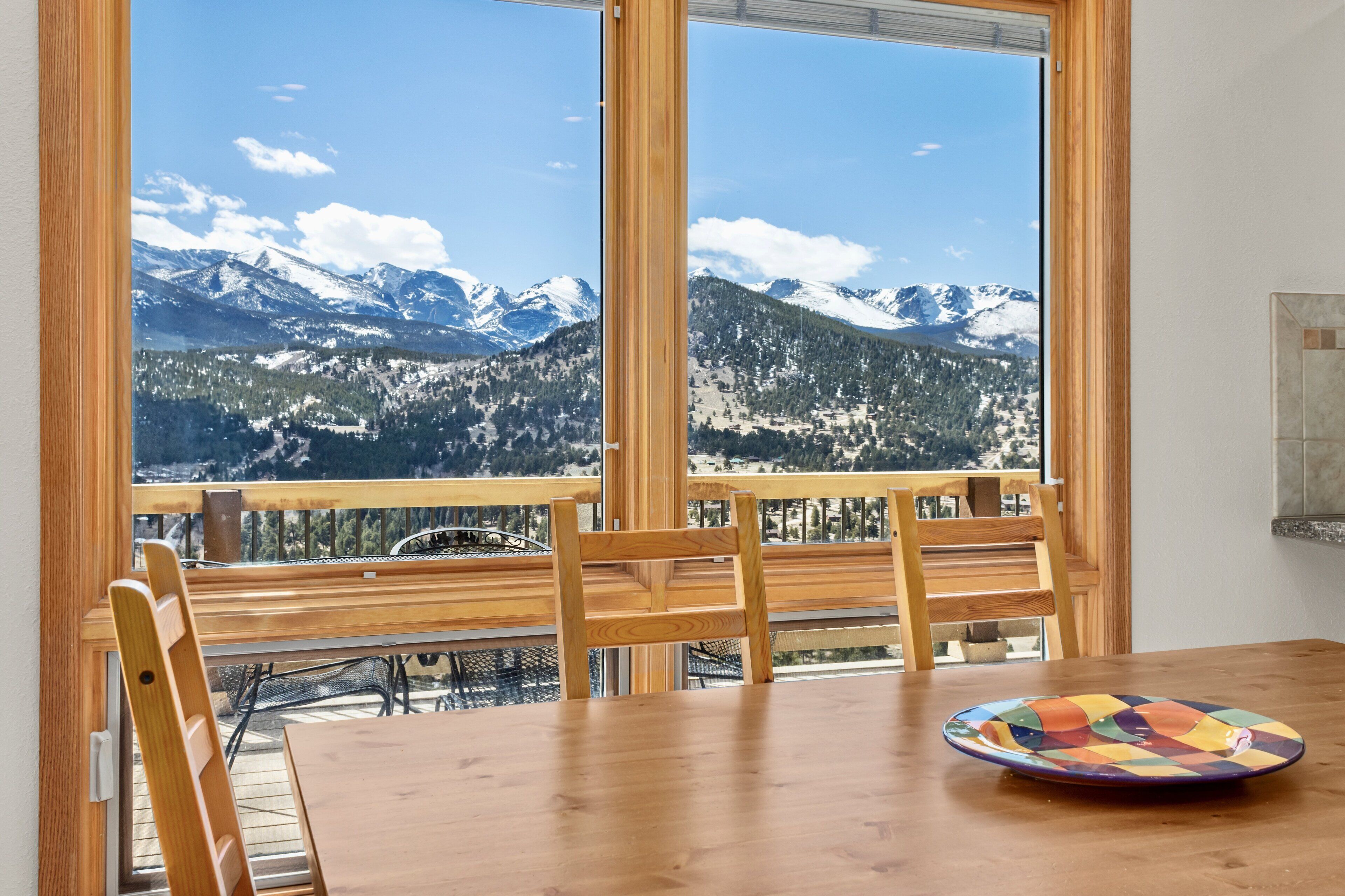 House, 3 Bedrooms | Dining