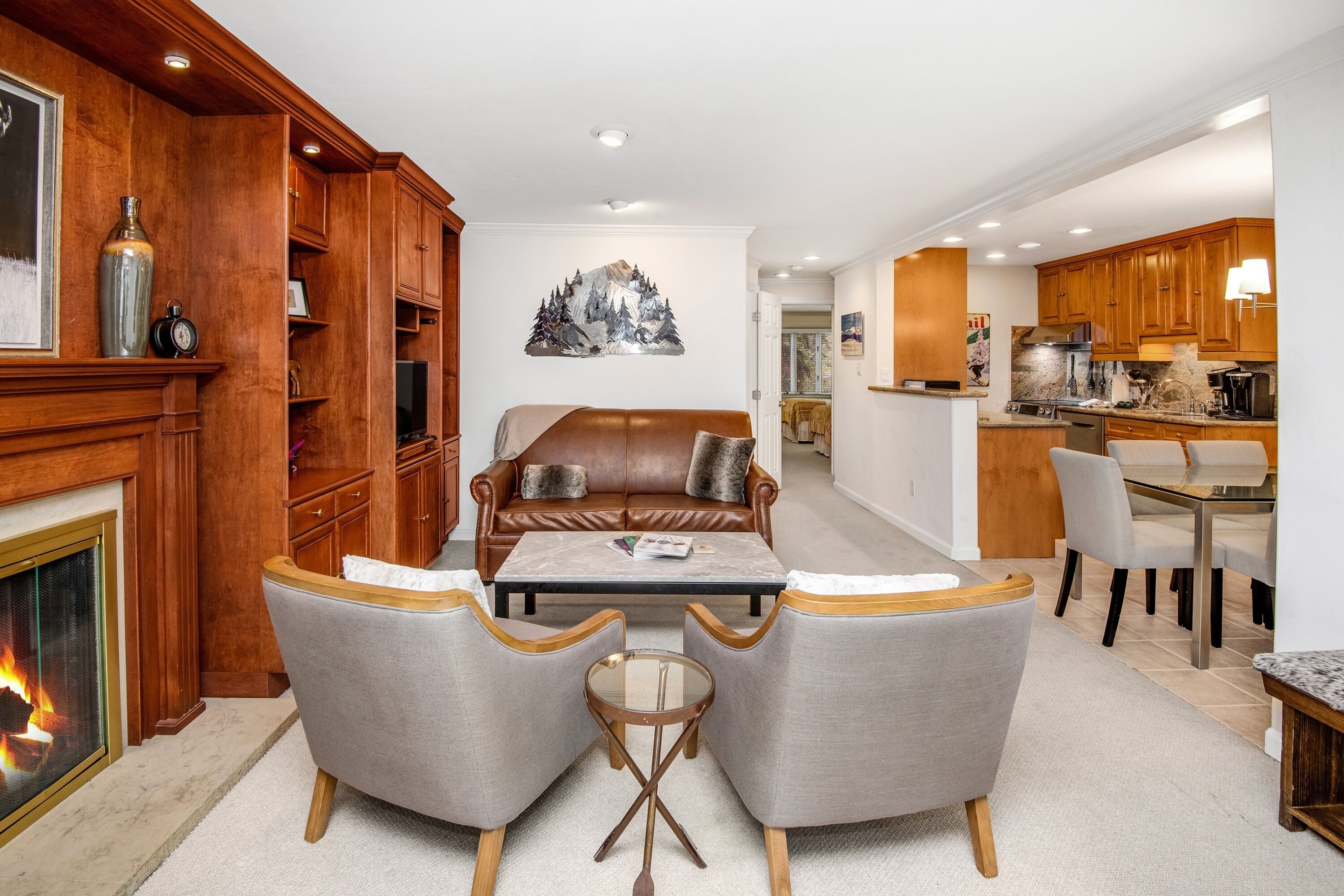 Condo, 2 Bedrooms | Living room | Smart TV