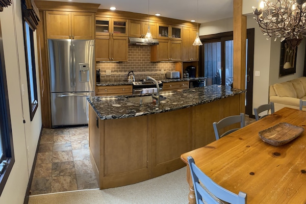 Dream kitchen for any chef! Tons of prep space & well equipped.